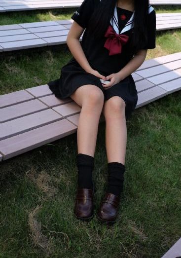 五月丁香婷婷中_1080神马影院在线