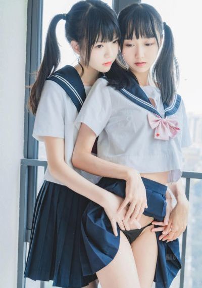 欧美丰乳肥臀写真_手机在线免费观看