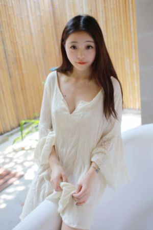 欧美人妖干逼_HD高清视频播放