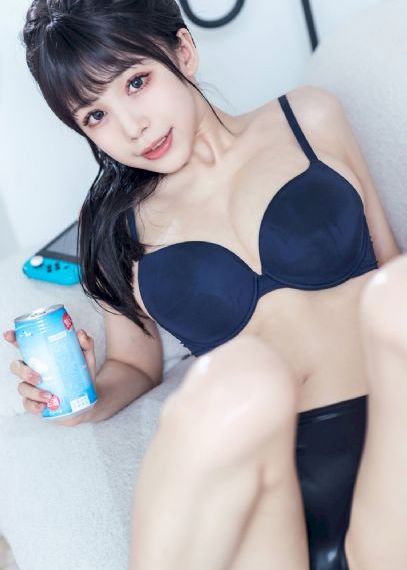 欧美风衣服搭配特点_BD韩语高清完整版播放