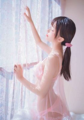 欧美高端品牌女装_DVD在线观看完整版