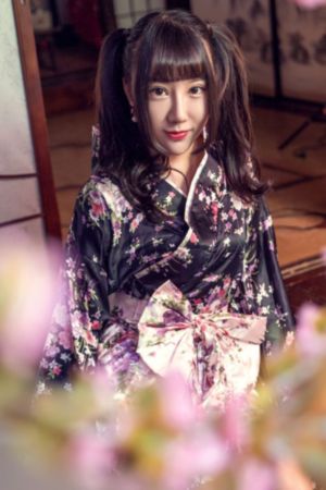 欧美女主播蓝色_高清在线观看